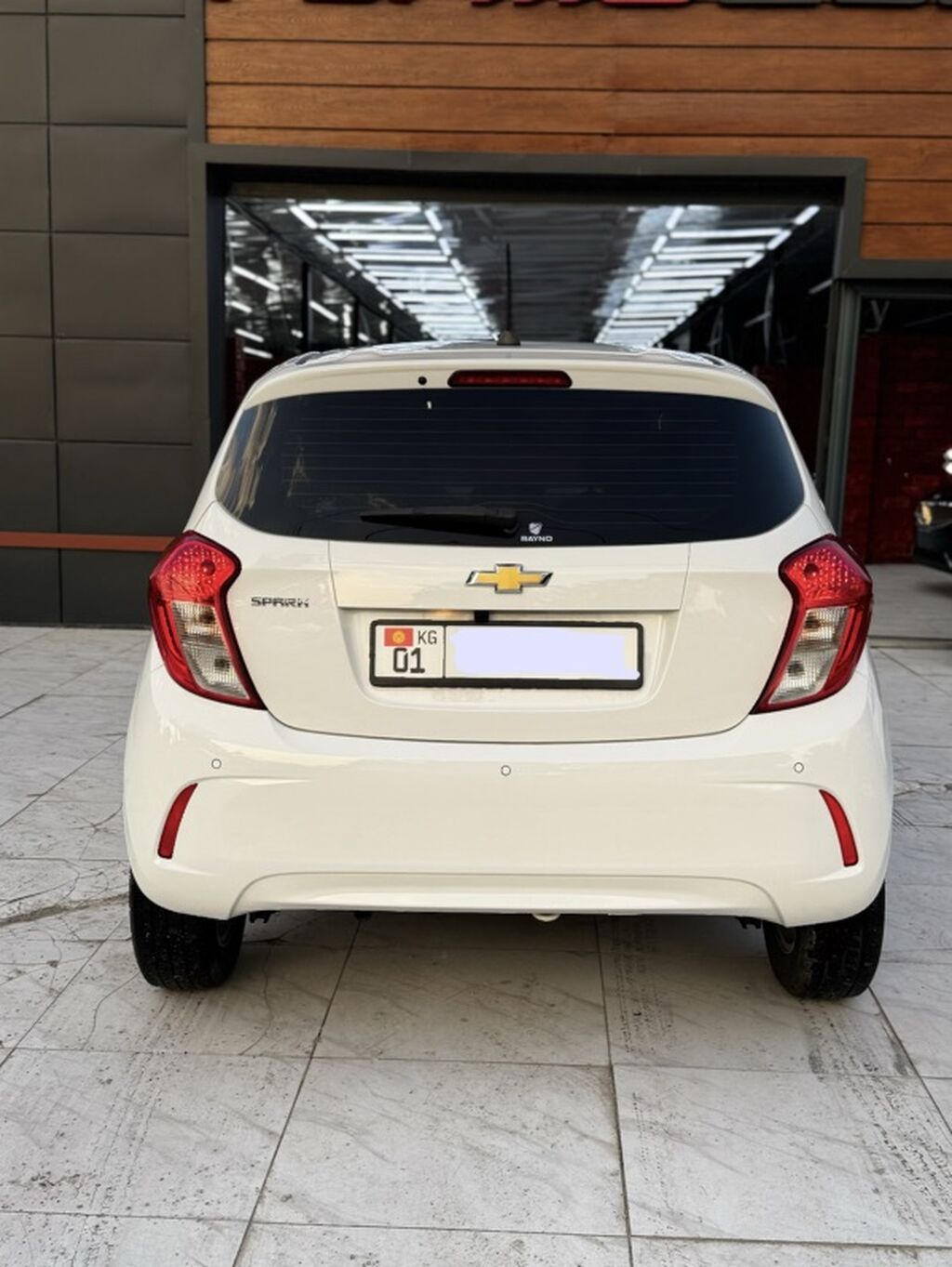 Chevrolet Spark: 2019 г., 1 л, Автомат, Бензин, Хэтчбэк: фото 3