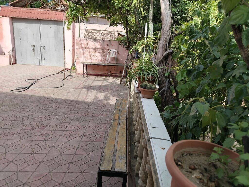 Bülbülə qəs. 9 otaq, 220 kv. m, Kredit yoxdur, Orta təmir