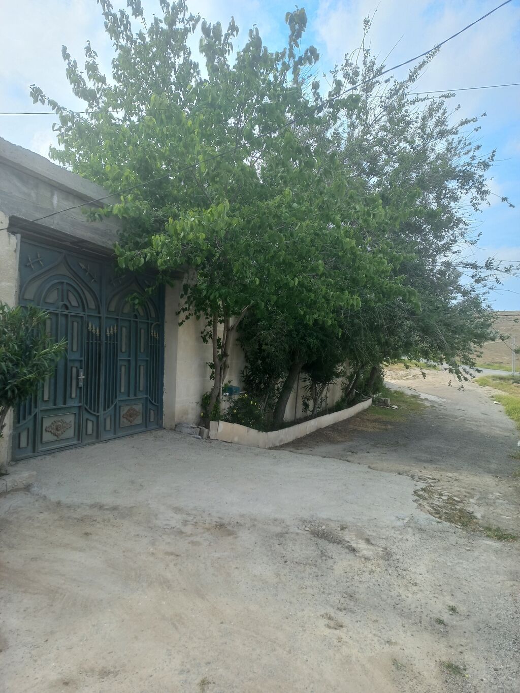 3 otaqlı, 100 kv. m, Kredit yoxdur, Orta təmir