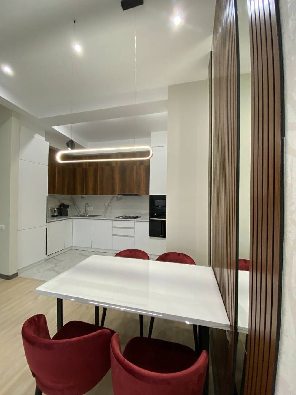 Сдам 2-комнатную квартиру 69 м² в центре Бишкека: фото 1