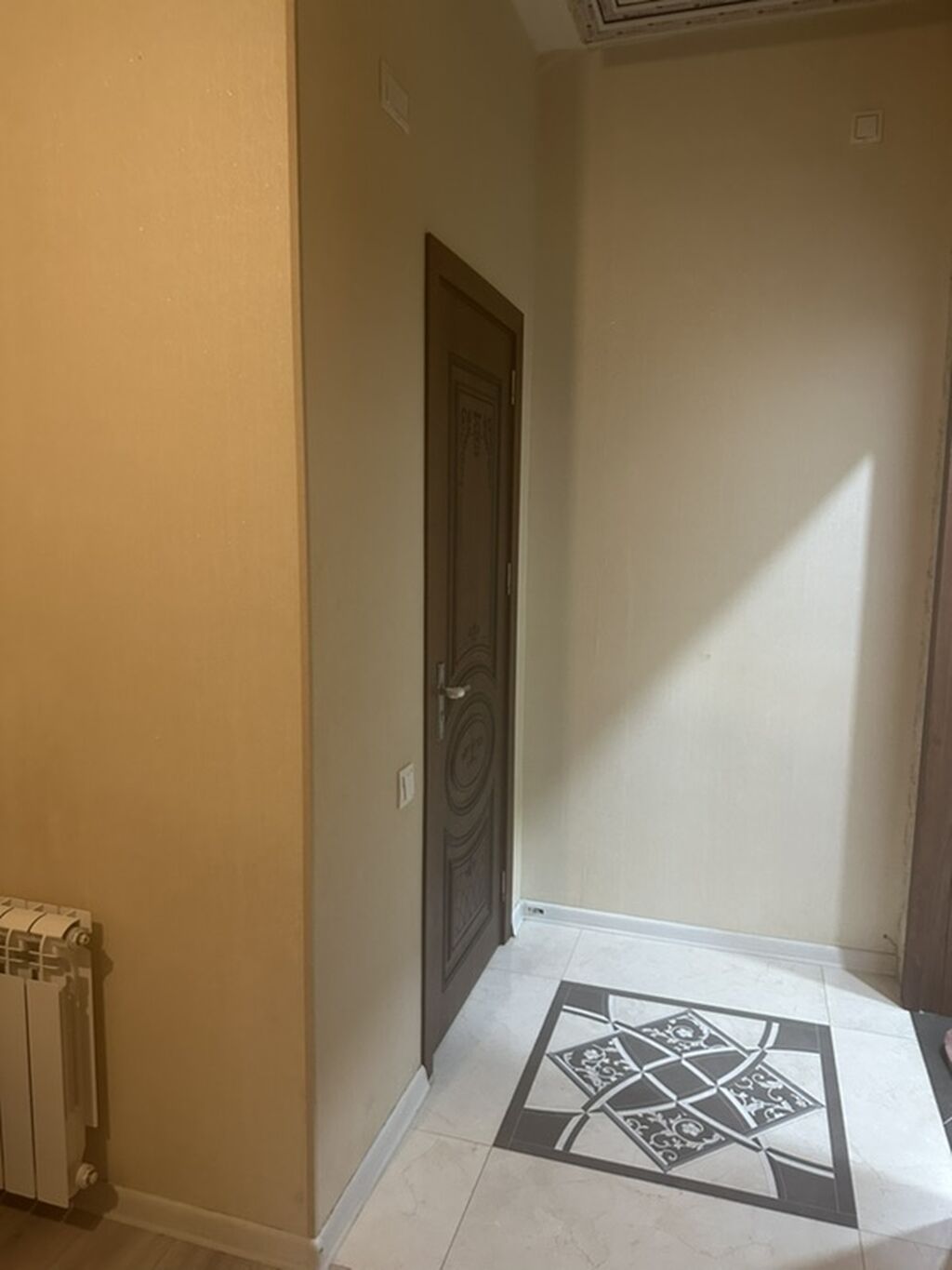 1 otaqlı mənzil – tam mebel və avadanlıqla - Daxili plan: geniş giriş