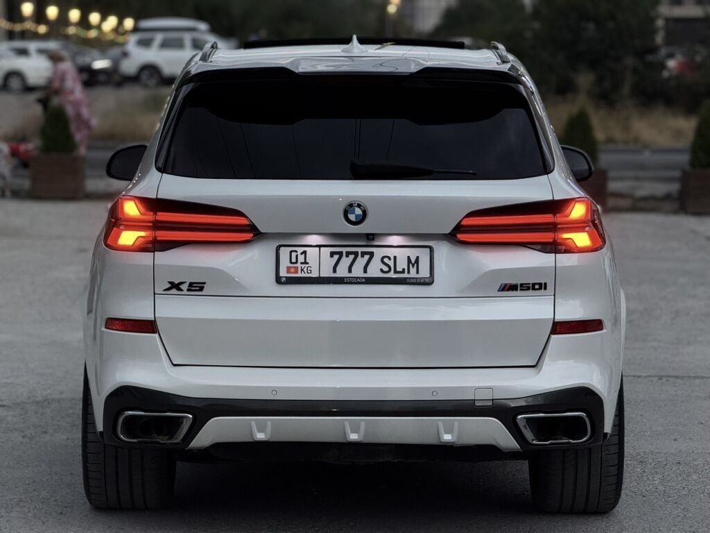 BMW X5: 2020 г., 4.4 л, Автомат, Бензин, Кроссовер: фото 5