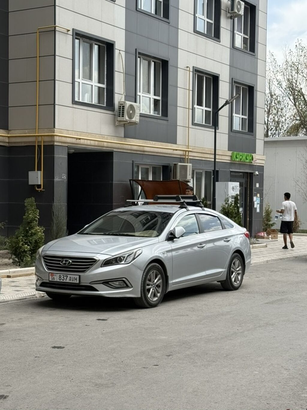 Hyundai Sonata: 2016 г., 2 л, Автомат, Газ, Седан: фото 4
