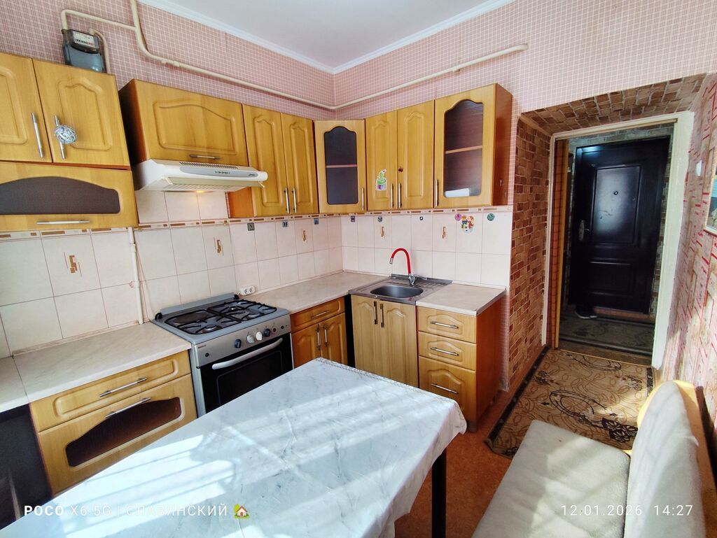 2 комнаты, 50 м², 105 серия, 1 этаж, Старый ремонт: фото 8