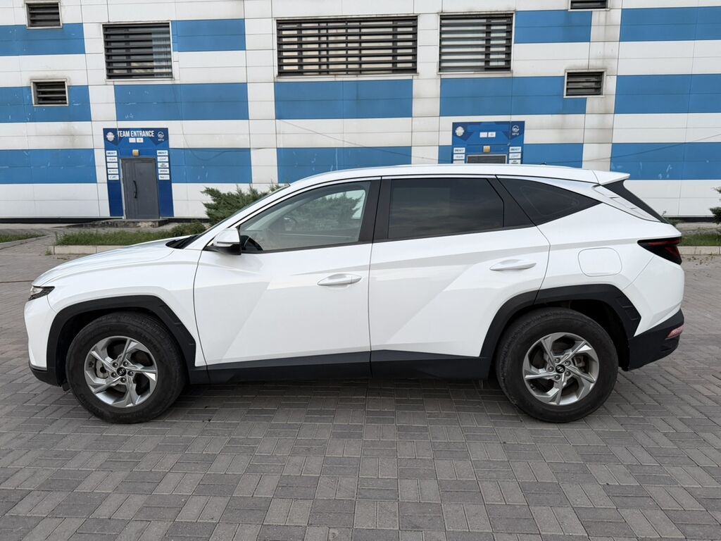 Hyundai Tucson: 2021 г., 2 л, Автомат, Бензин, Кроссовер: фото 4