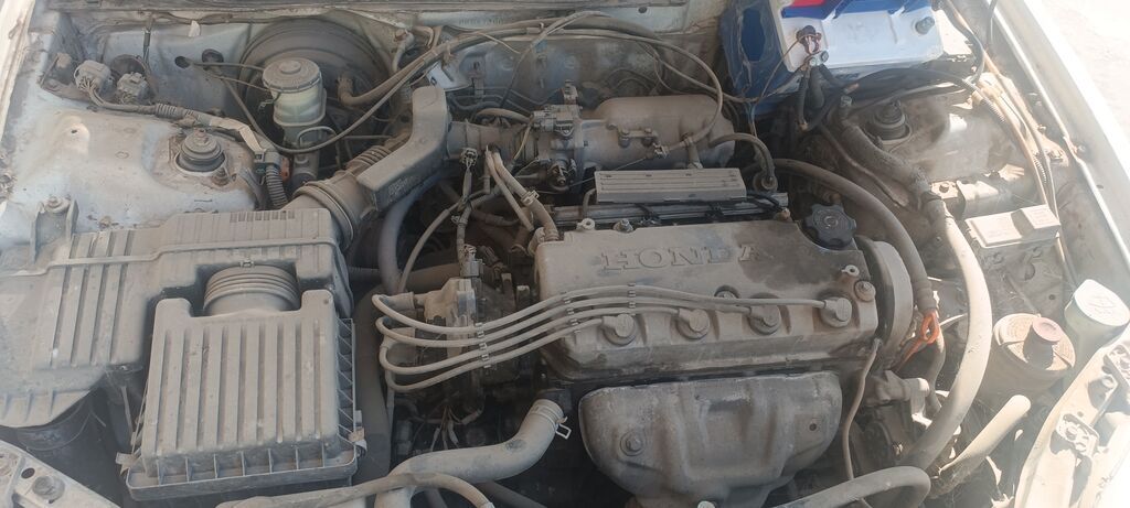 Honda Civic: 1996 г., Бензин, Седан: фото 7