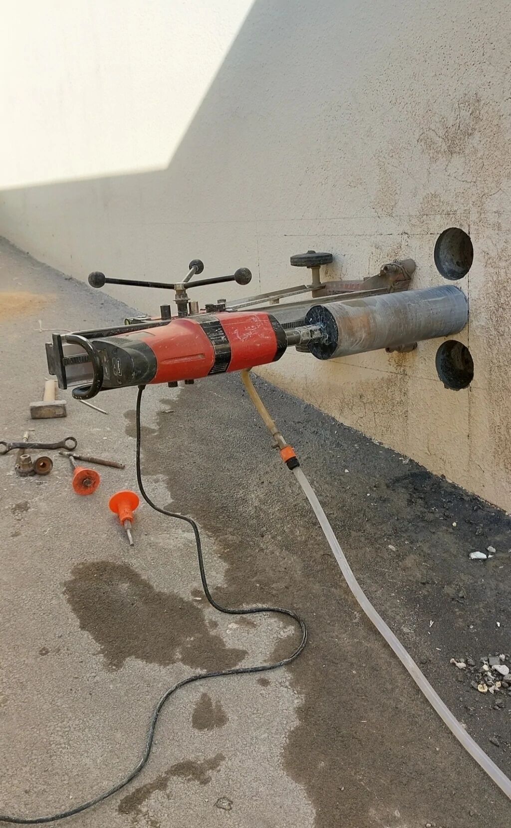 Diamant karotla dəlik açma xidməti - 2