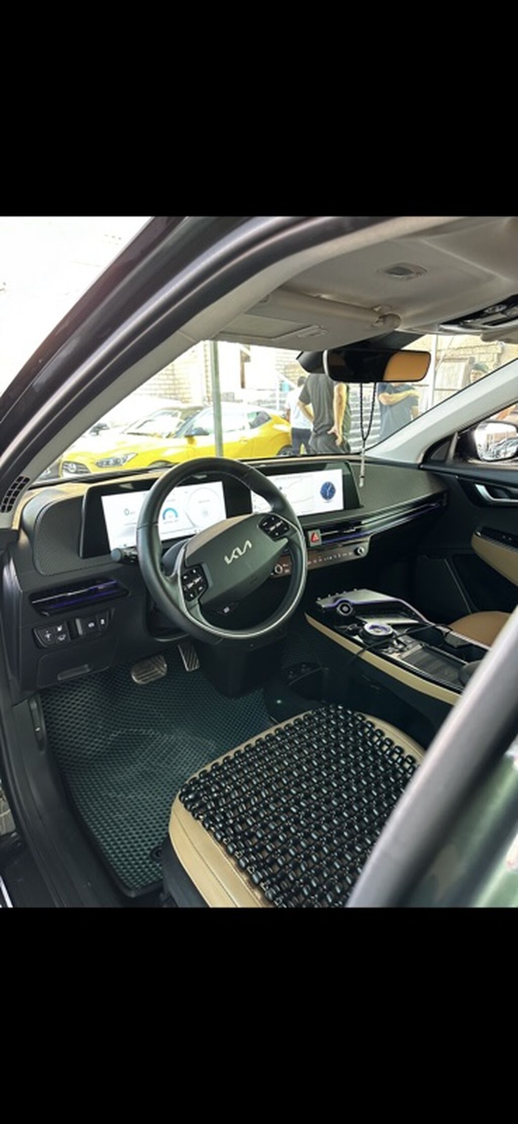 Kia EV6: 2023 г., Автомат, Электромобиль, Кроссовер: фото 6