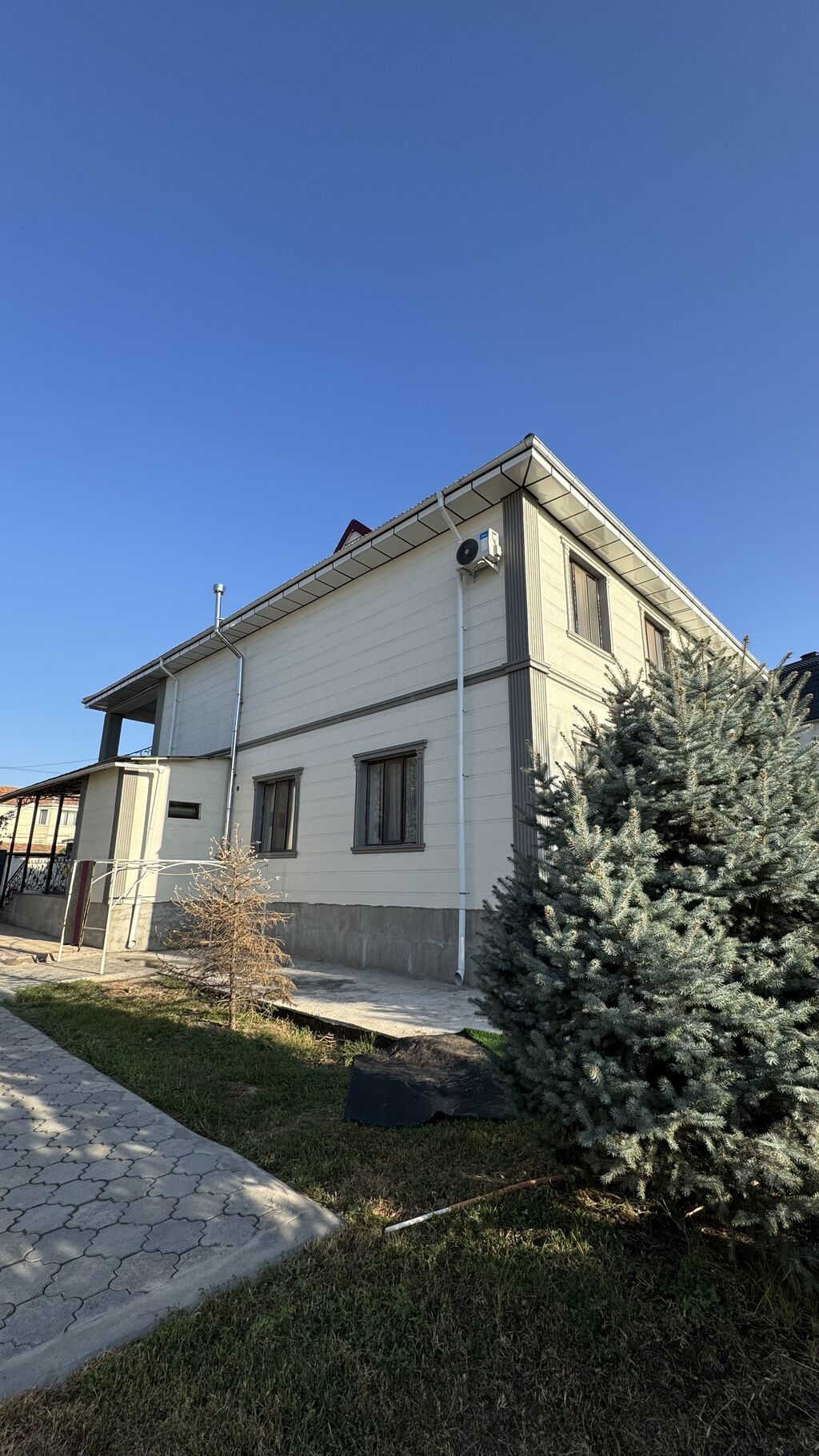300 м², 6 комнат и более, Арча-Бешик ж/м, Без животных: фото 1