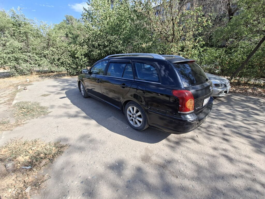 Toyota Avensis: 2003 г., 2.4 л, Автомат, Бензин, Универсал: фото 4