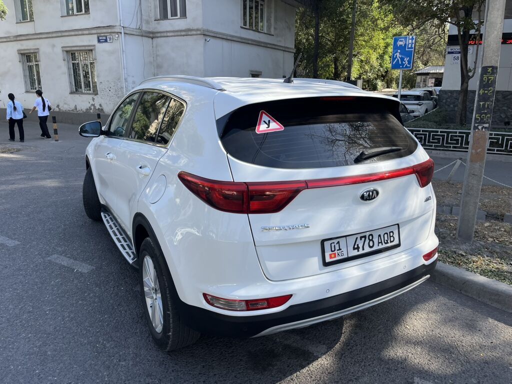 Kia Sportage: 2017 г., 2 л, Автомат, Дизель, Кроссовер: фото 4