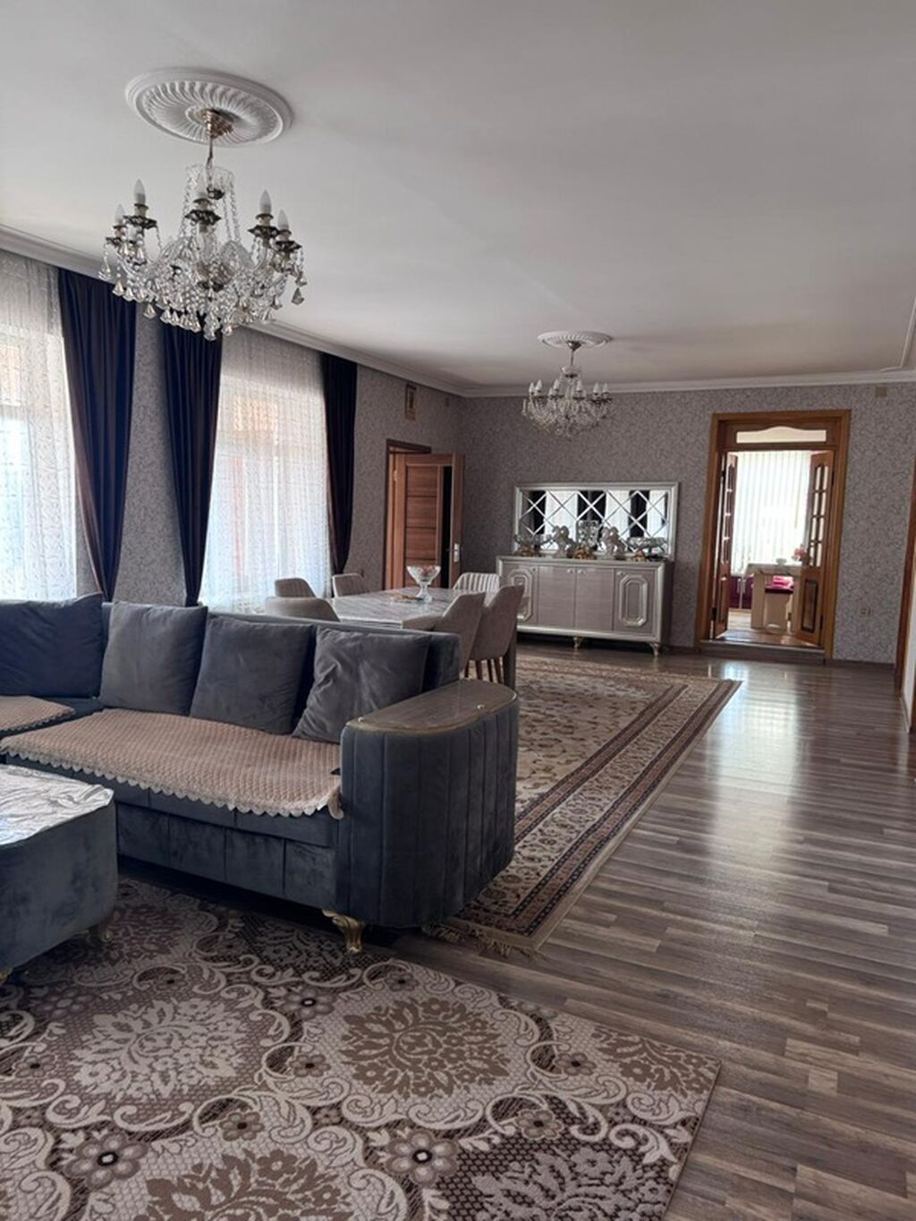 4 otaqlı, 195 kv. m, Kredit yoxdur, Yeni təmirli