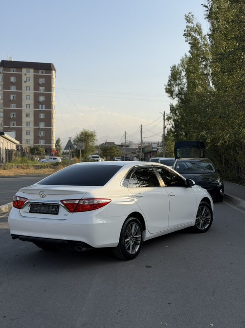 Toyota Camry: 2016 г., 2.5 л, Автомат, Бензин, Седан: фото 4