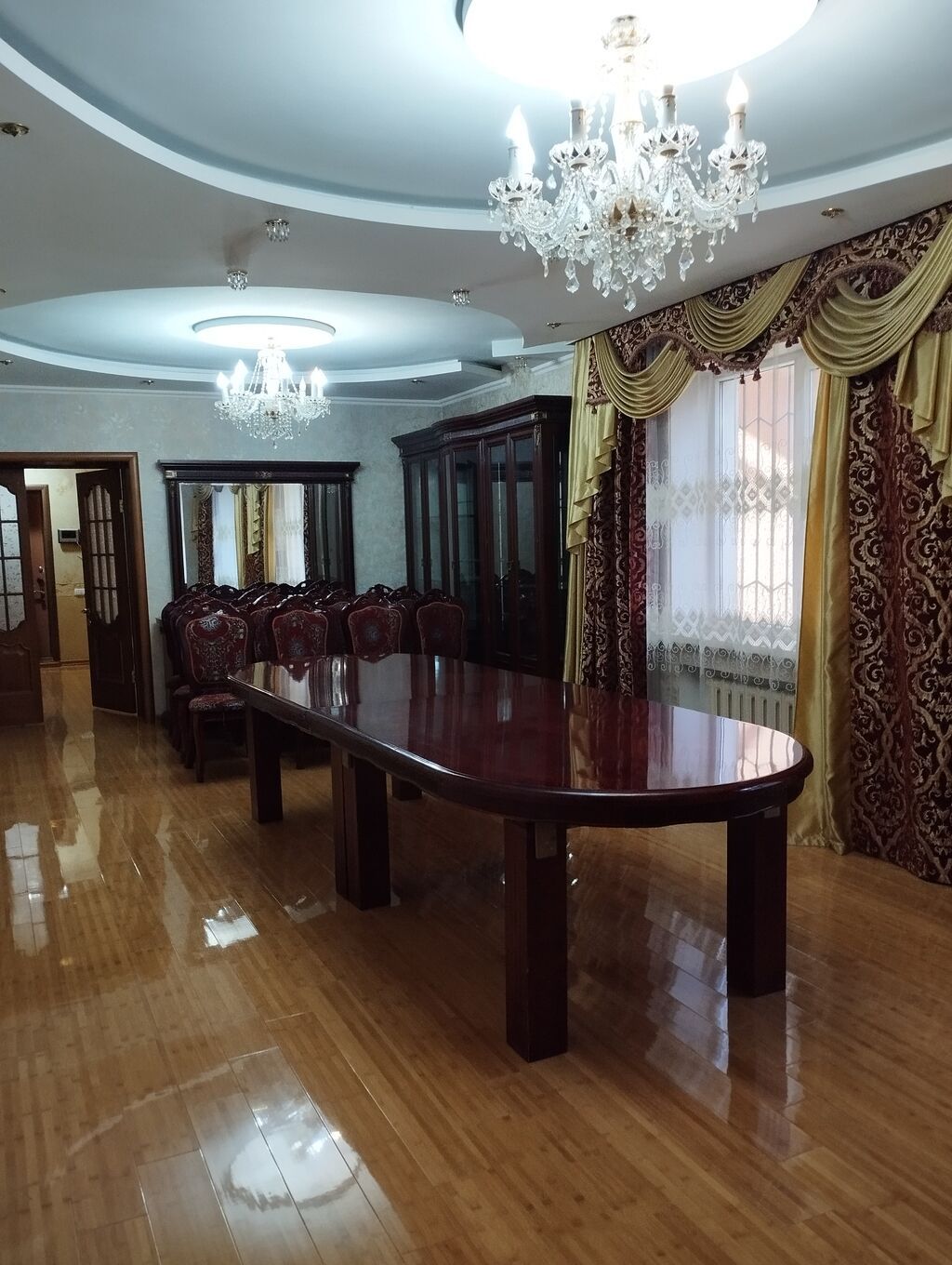 Сдаётся трехэтажный дом в аренду, 8 комнат. 6 спальных комнат, 2: фото 6
