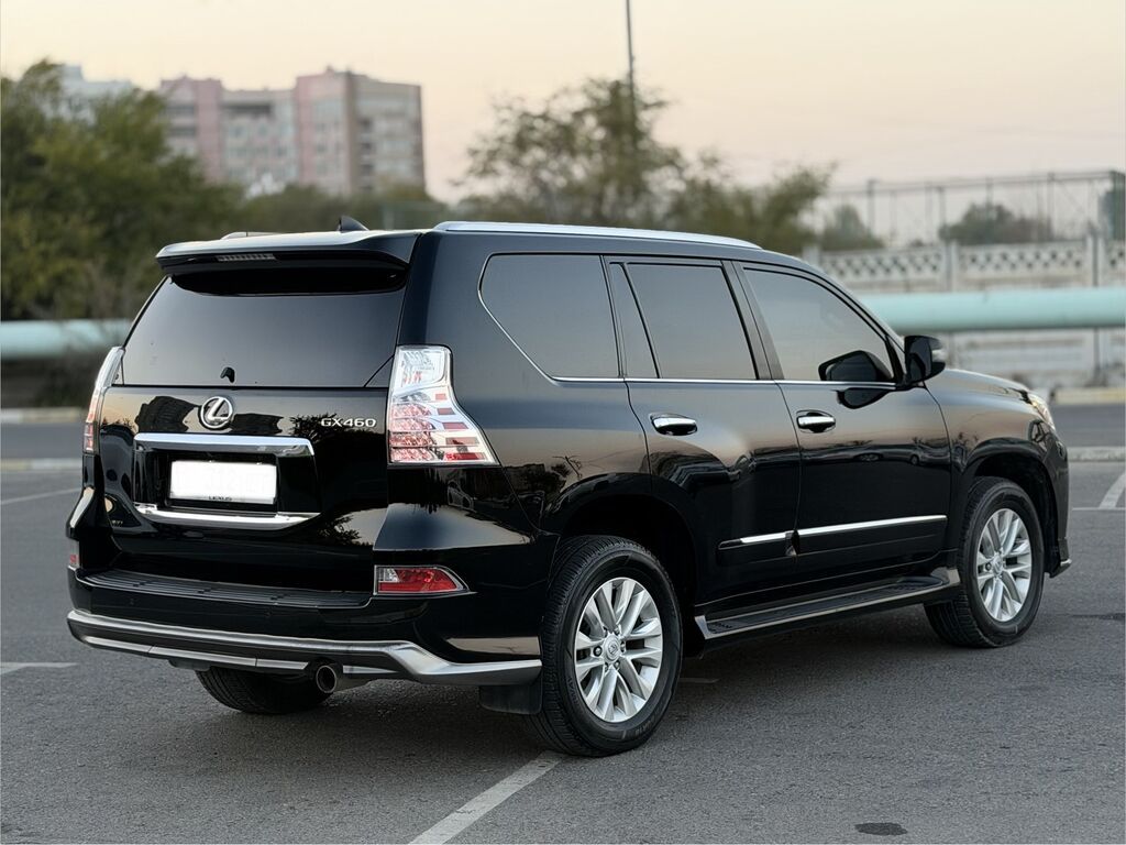Lexus GX: 2017 г., 4.6 л, Автомат, Бензин, Внедорожник: фото 6