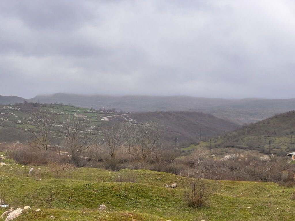 Şabranda Pirədəbil kəndinə gedən, Shabran Wellbeing Resort otel