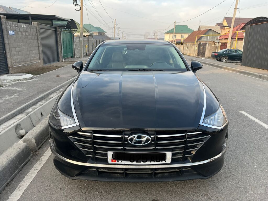 Hyundai Sonata: 2021 г., 2 л, Автомат, Газ, Седан: фото 1