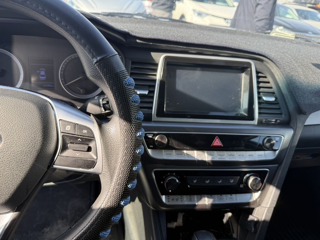Hyundai Sonata: 2020 г., 2 л, Автомат, Бензин, Седан: фото 6