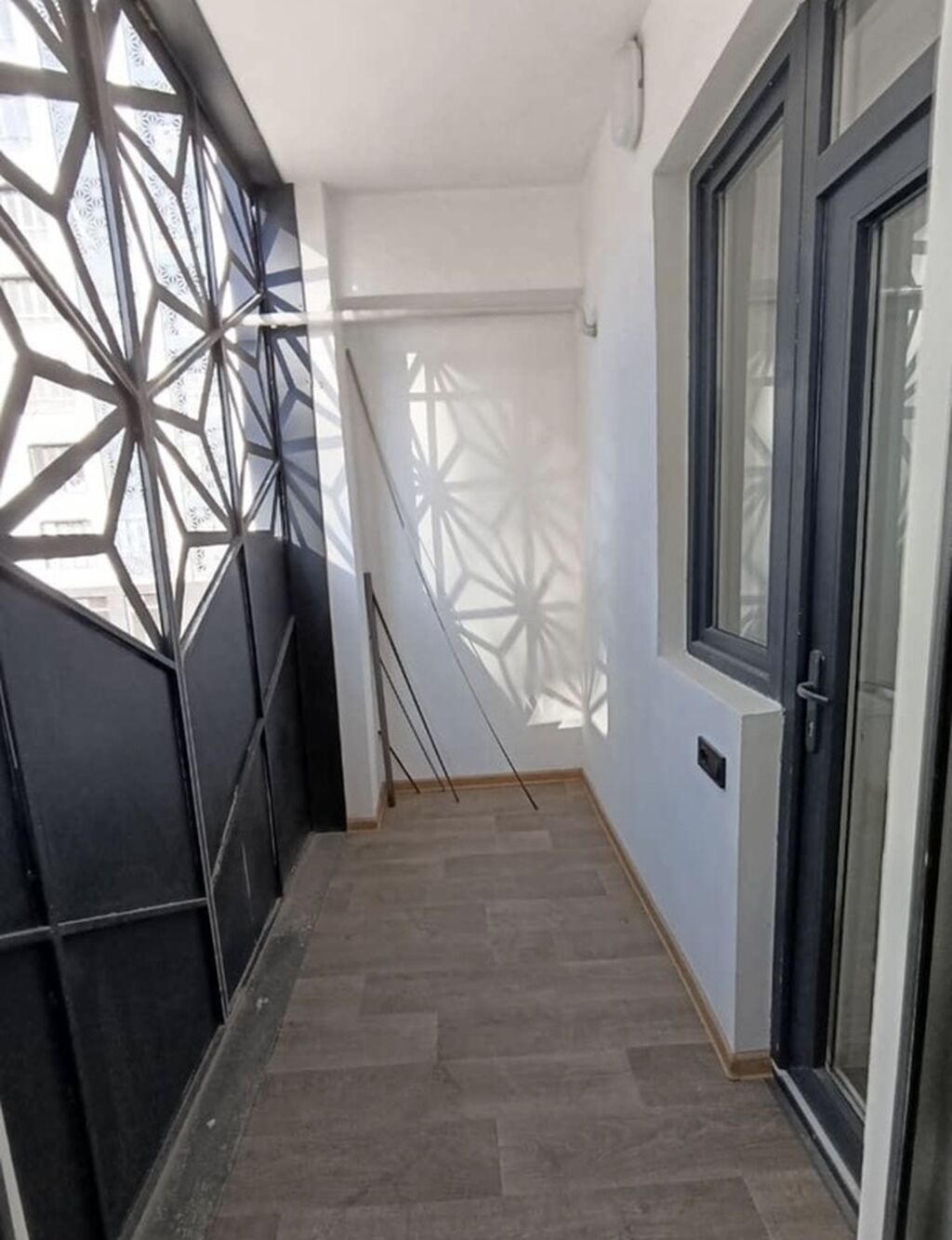 1 комната, 52 м², Таш-Рабат ТРЦ Элитка, 3 этаж, Свежий ремонт: фото 4