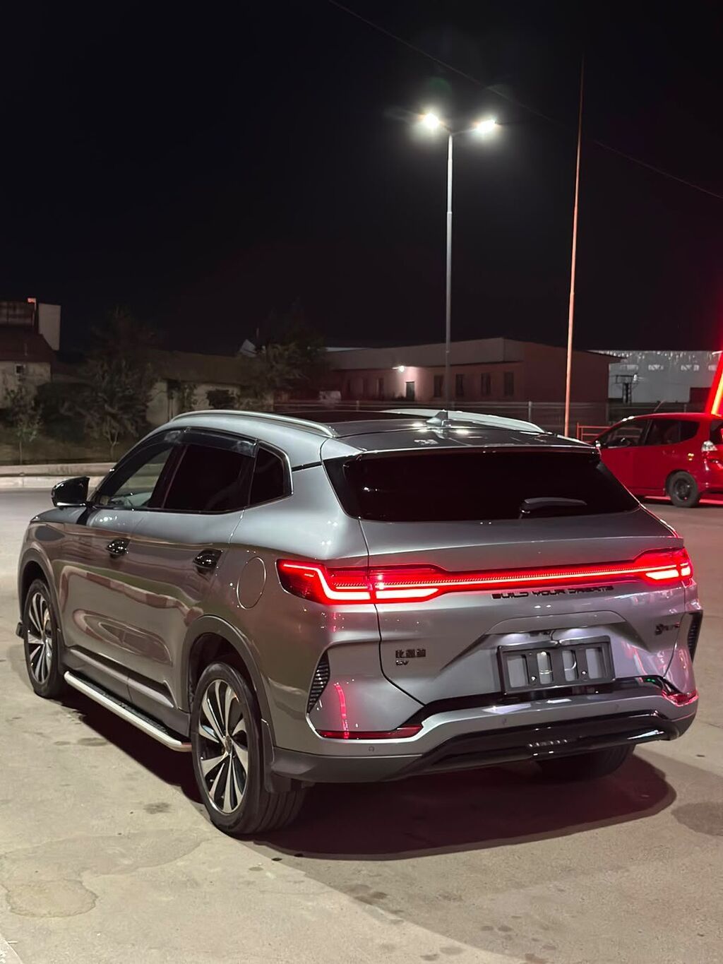 BYD Song Plus: 2024 г., 0.1 л, Автомат, Электромобиль, Кроссовер: фото 4