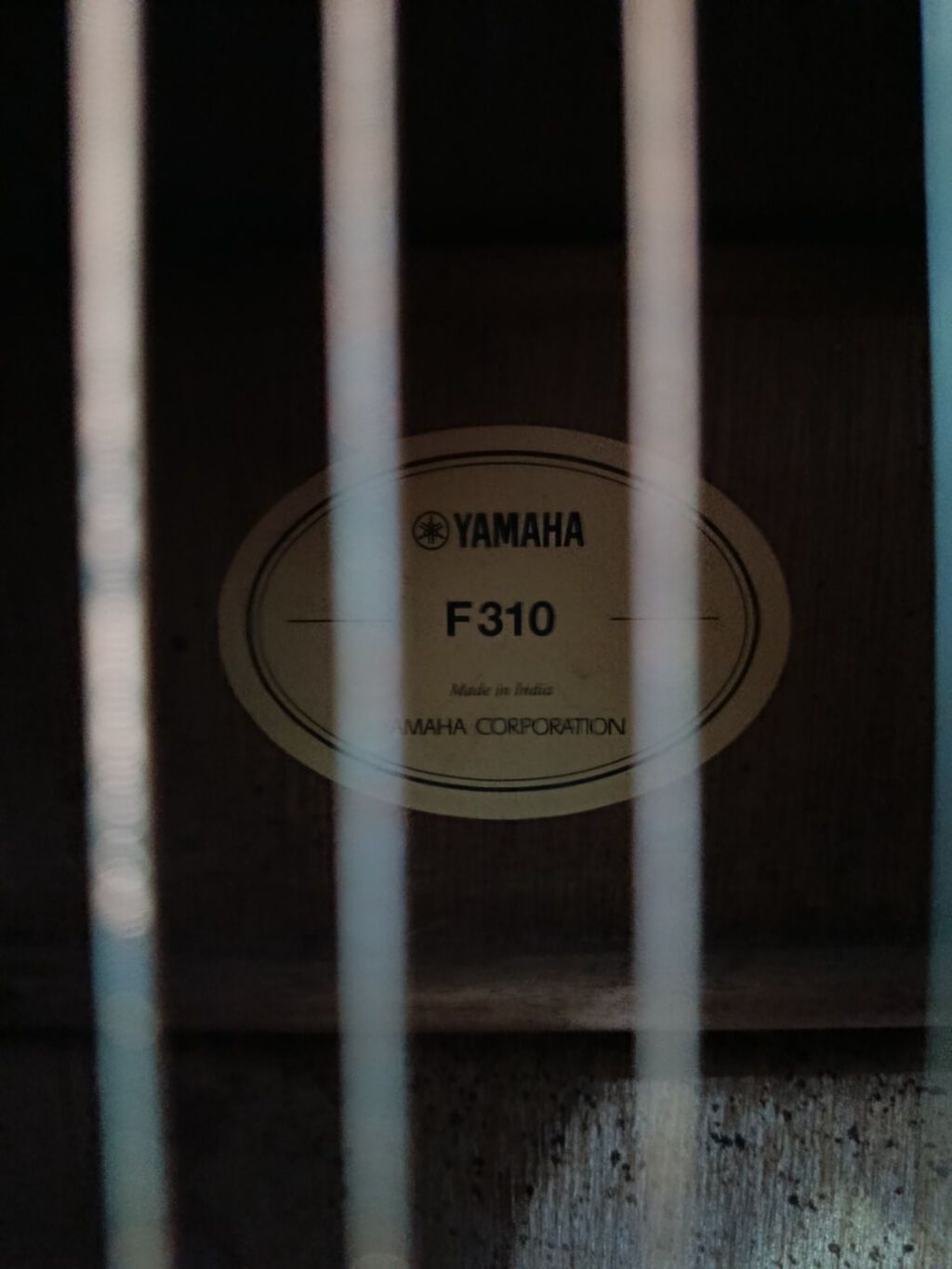 Yamaha F310 — отличная акустическая гитара для начинающих и опытных: фото 4