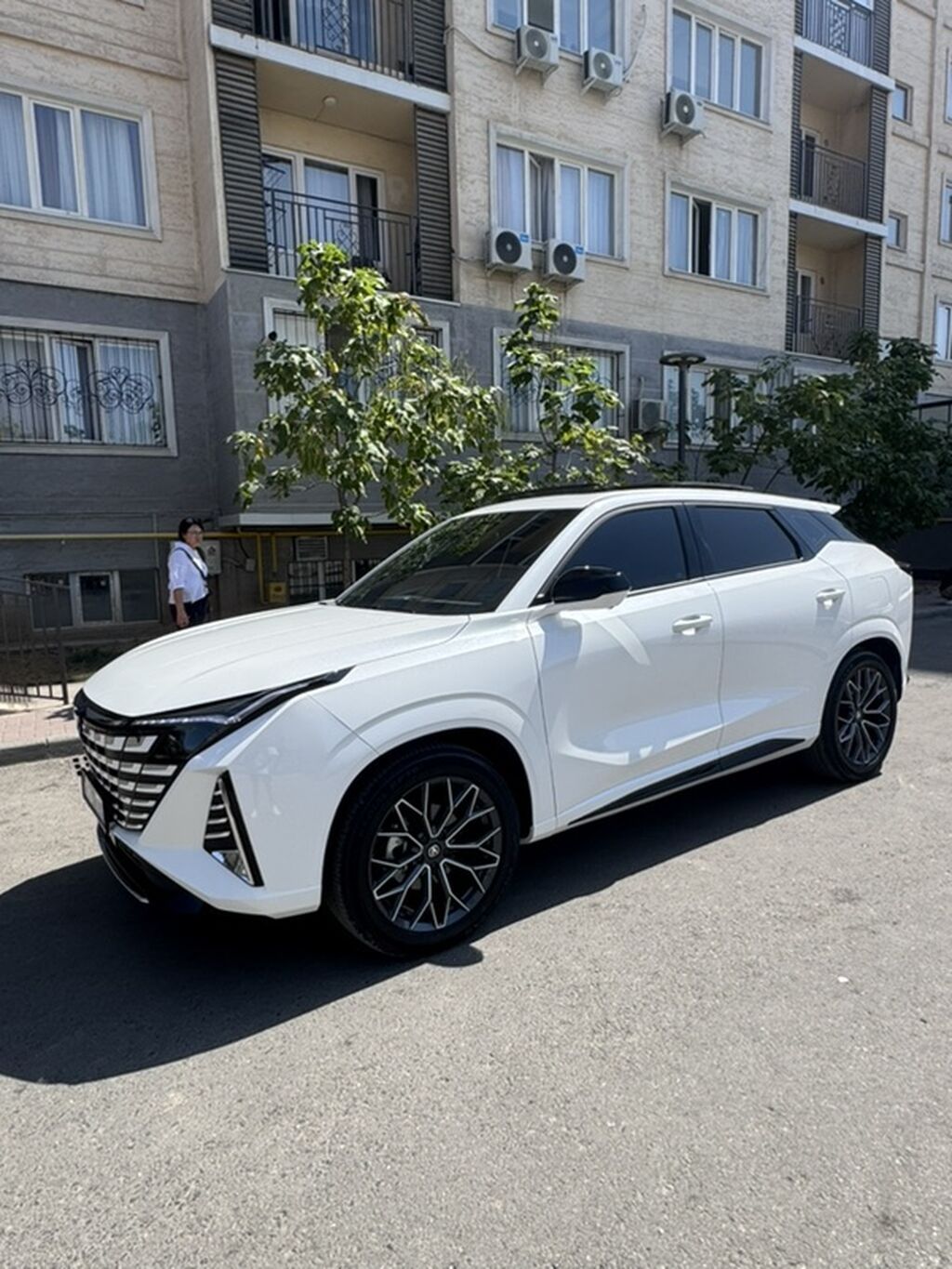 Changan Uni-T: 2025 г., 1.5 л, Робот, Бензин, Кроссовер: фото 7