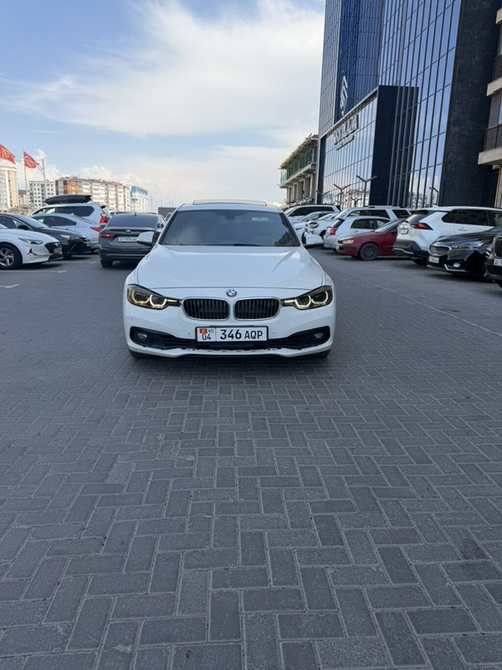 BMW 3 series: 2017 г., 2 л, Автомат, Гибрид, Седан: фото 1