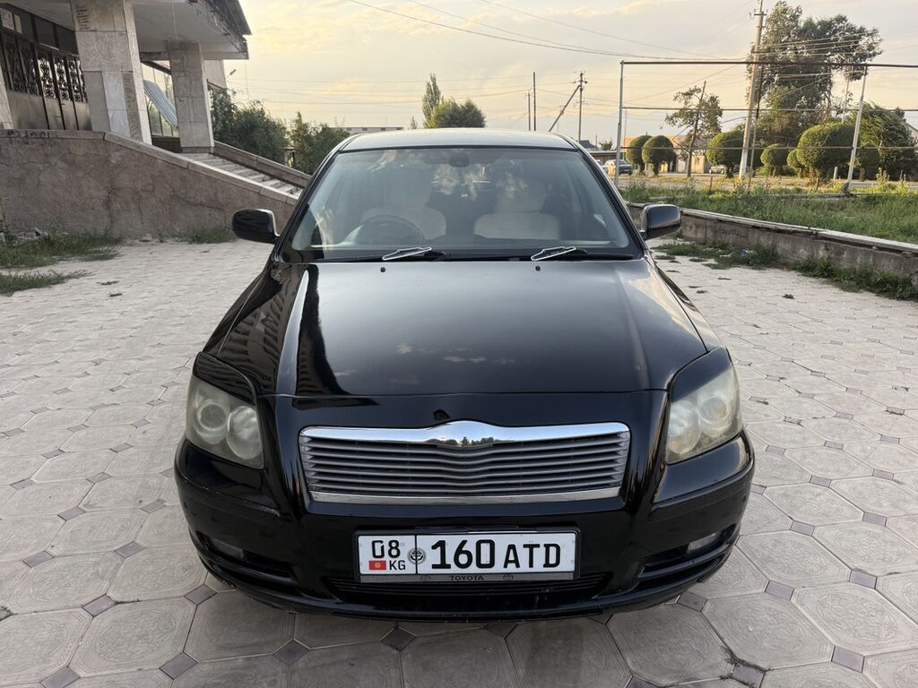 Toyota Avensis: 2004 г., 2.4 л, Автомат, Бензин, Седан: фото 2