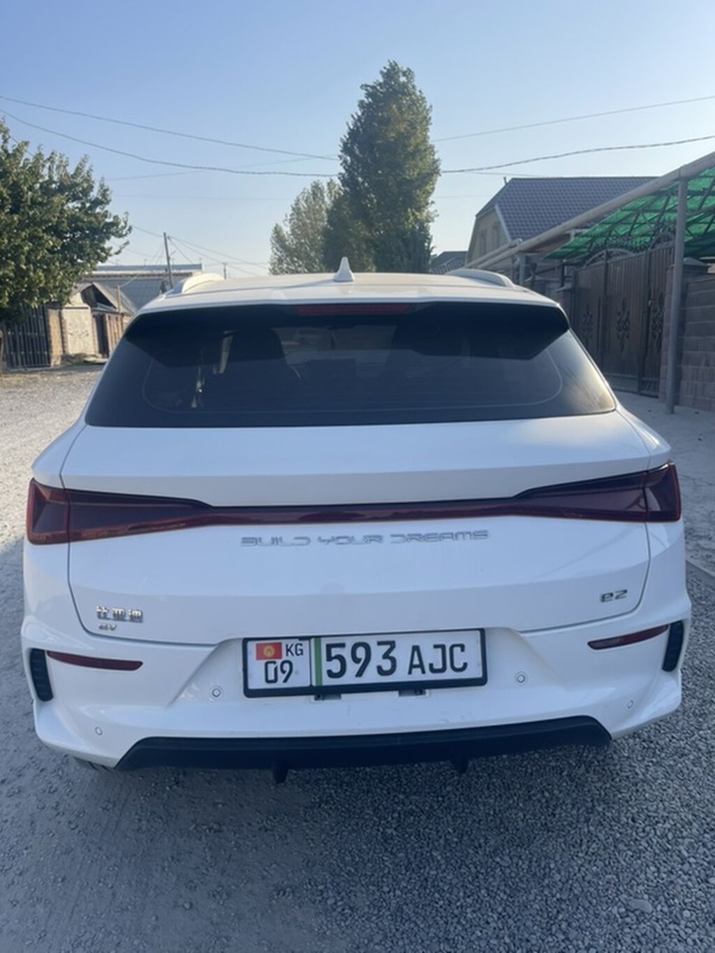 BYD E2: 2023 г., Автомат, Электромобиль, Хэтчбэк: фото 4