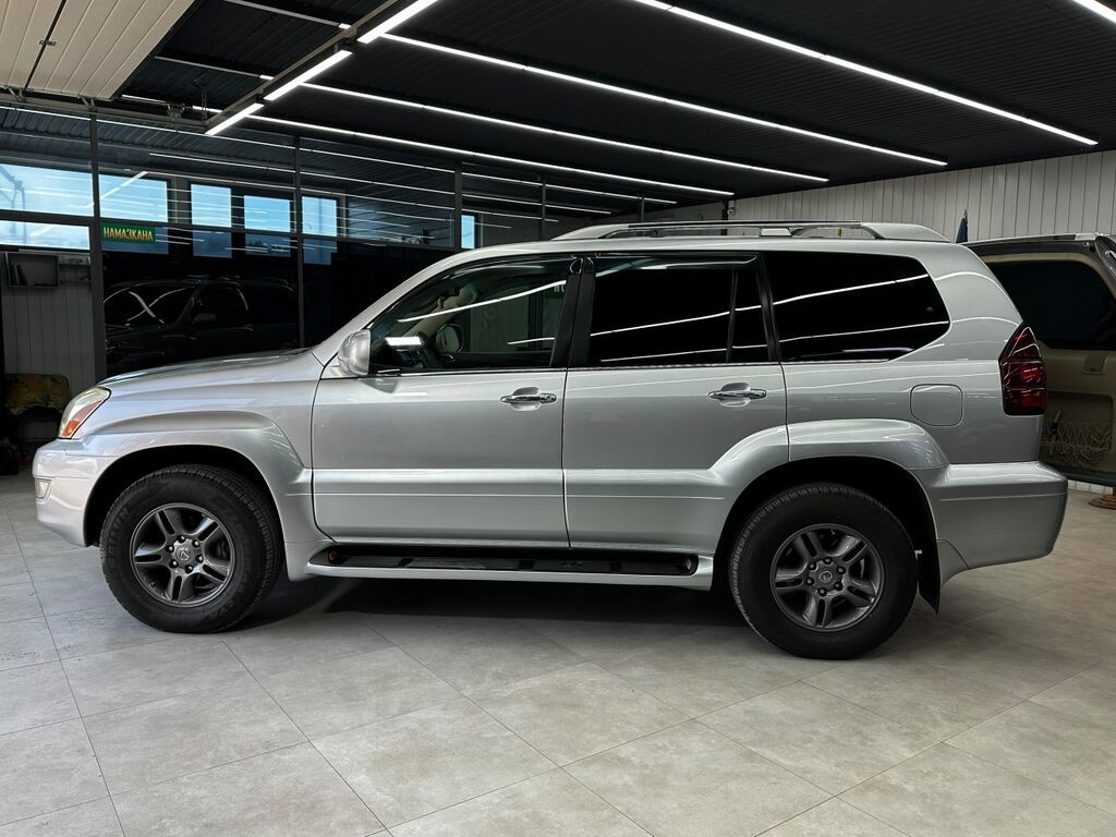 Lexus GX: 2008 г., 4.7 л, Автомат, Газ, Внедорожник: фото 3