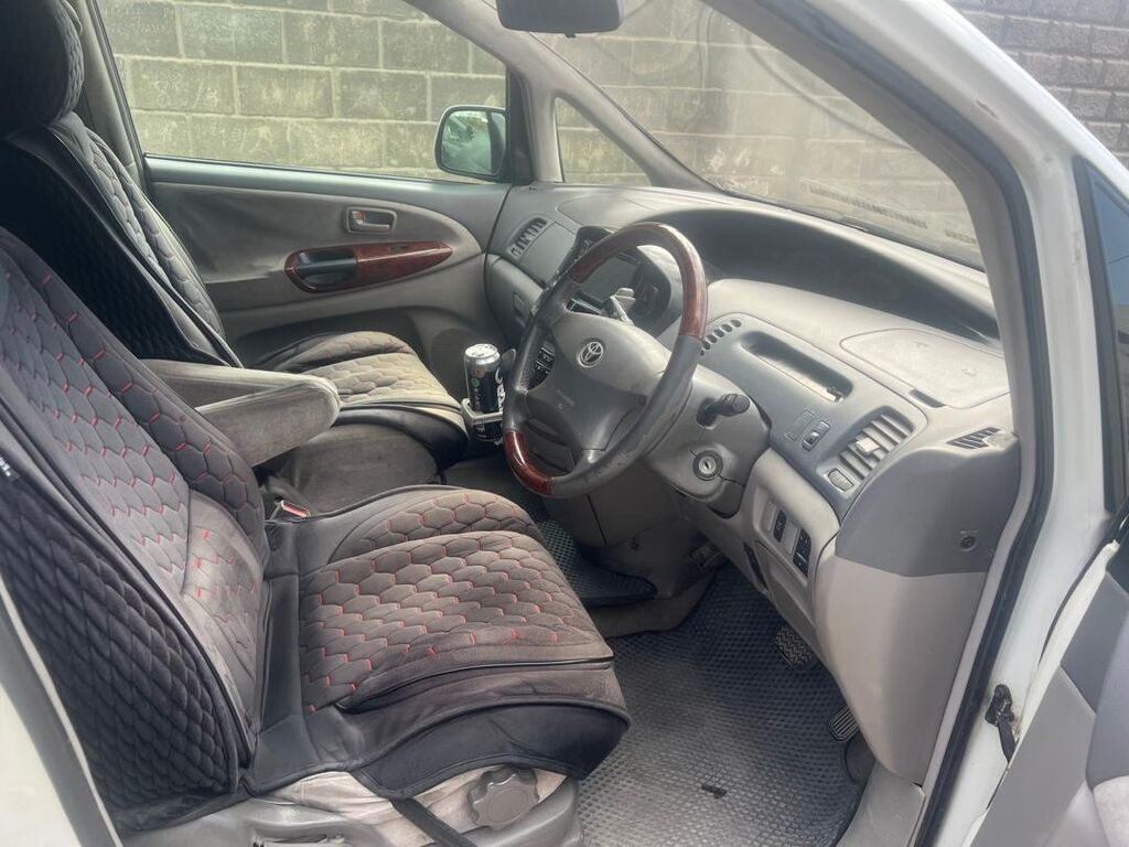 Toyota Estima: 2001 г., 0.3 л, Автомат, Бензин, Минивэн: фото 5