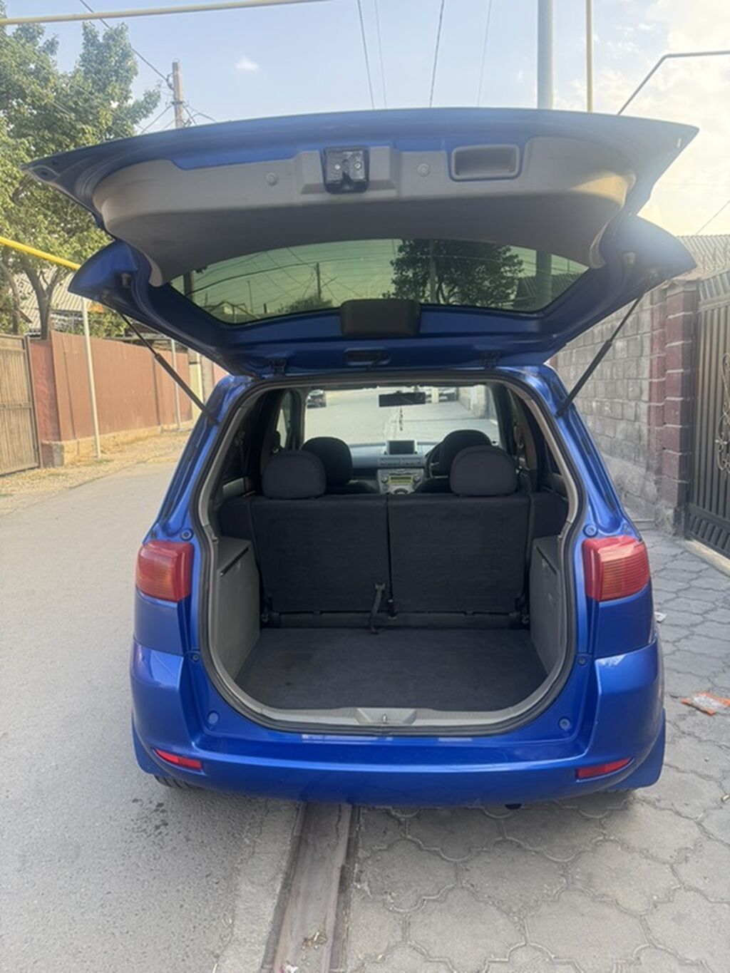Mazda Demio: 2003 г., 1.3 л, Автомат, Бензин, Хэтчбэк: фото 6