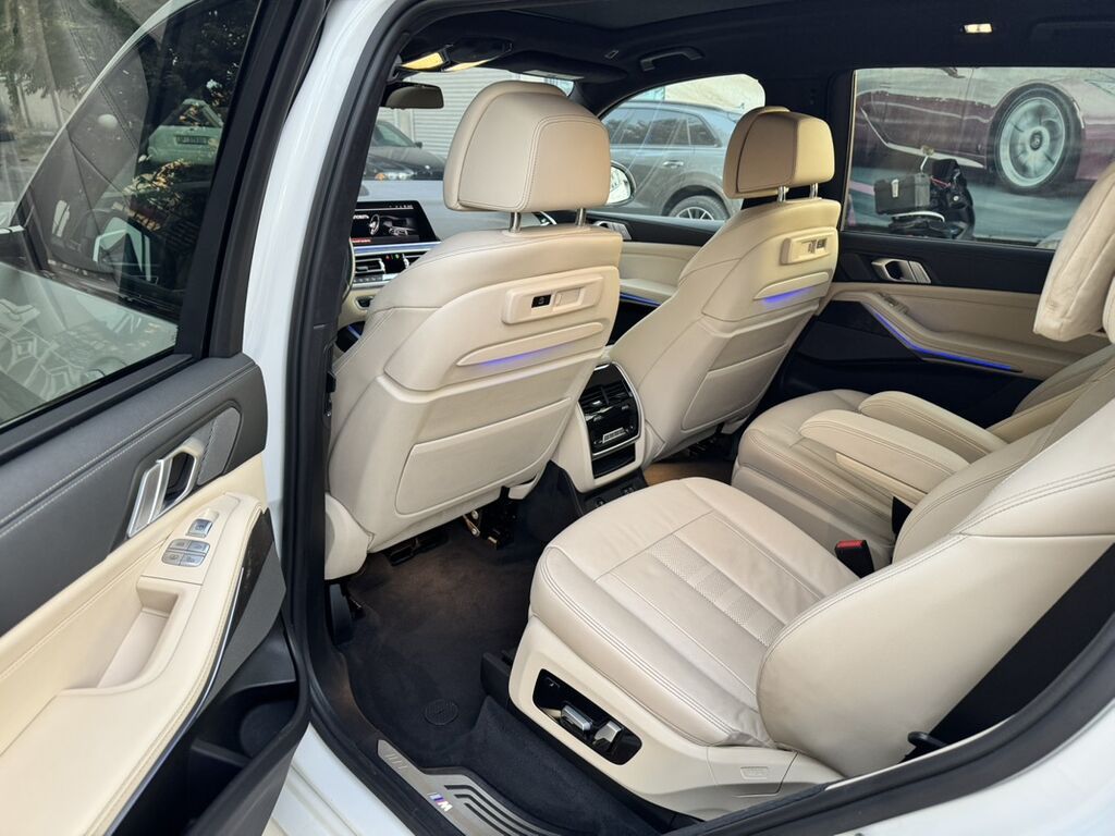 BMW X7: 2021 г., 3 л, Автомат, Бензин, Кроссовер: фото 5