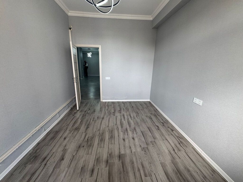 3 otaqlı, Yeni tikili, 90 kv. m