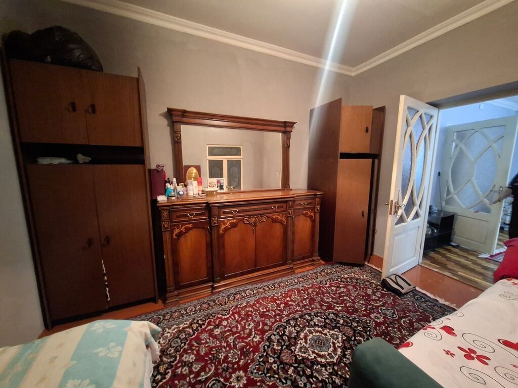 3 otaqlı, 110 kv. m