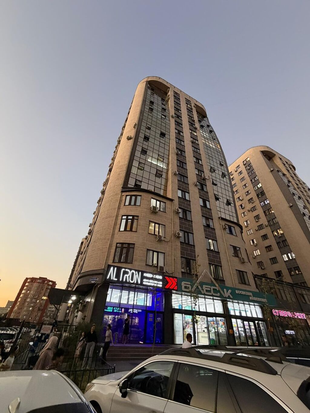 3 комнаты, 103 м², Средний Джал Элитка, 11 этаж, Дизайнерский ремонт: фото 4