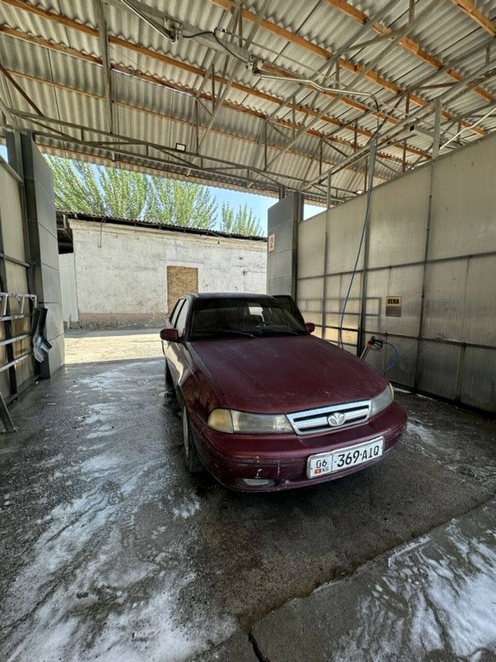 Daewoo Nexia: 1994 г., 1.5 л, Механика, Бензин, Седан: фото 2