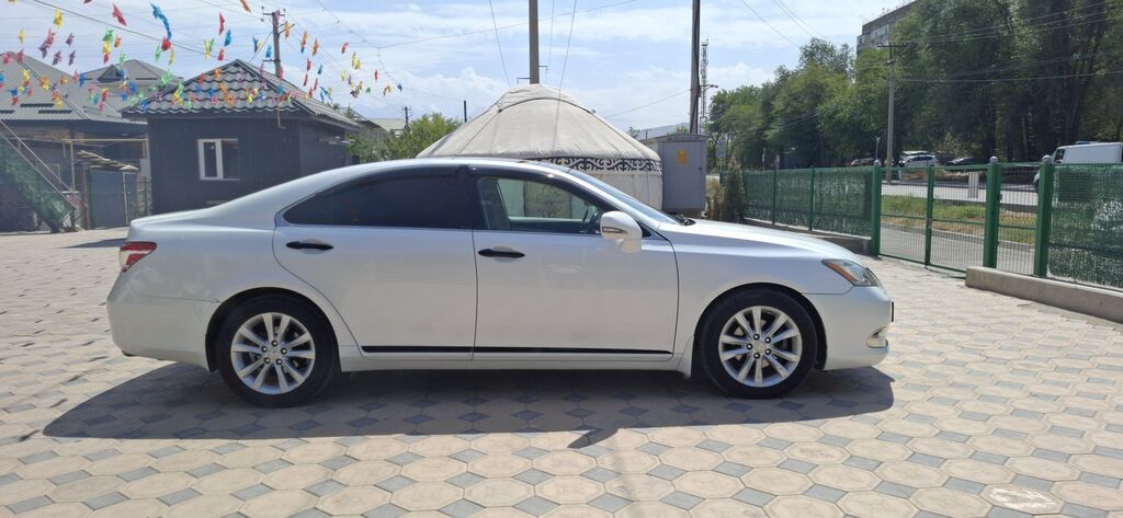 Lexus ES: 2011 г., 3.5 л, Автомат, Бензин, Седан: фото 6