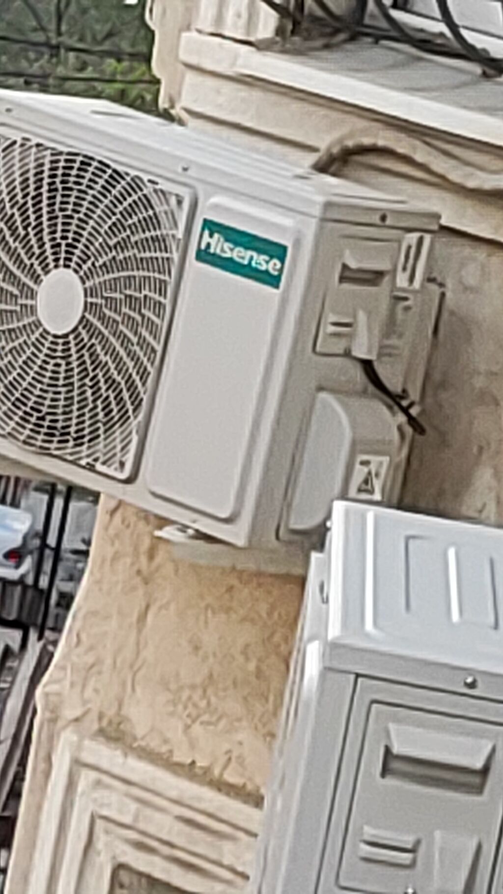 Настенный инверторный кондиционер Hisense (сплит‑система) на 35-40м2 — фото 2