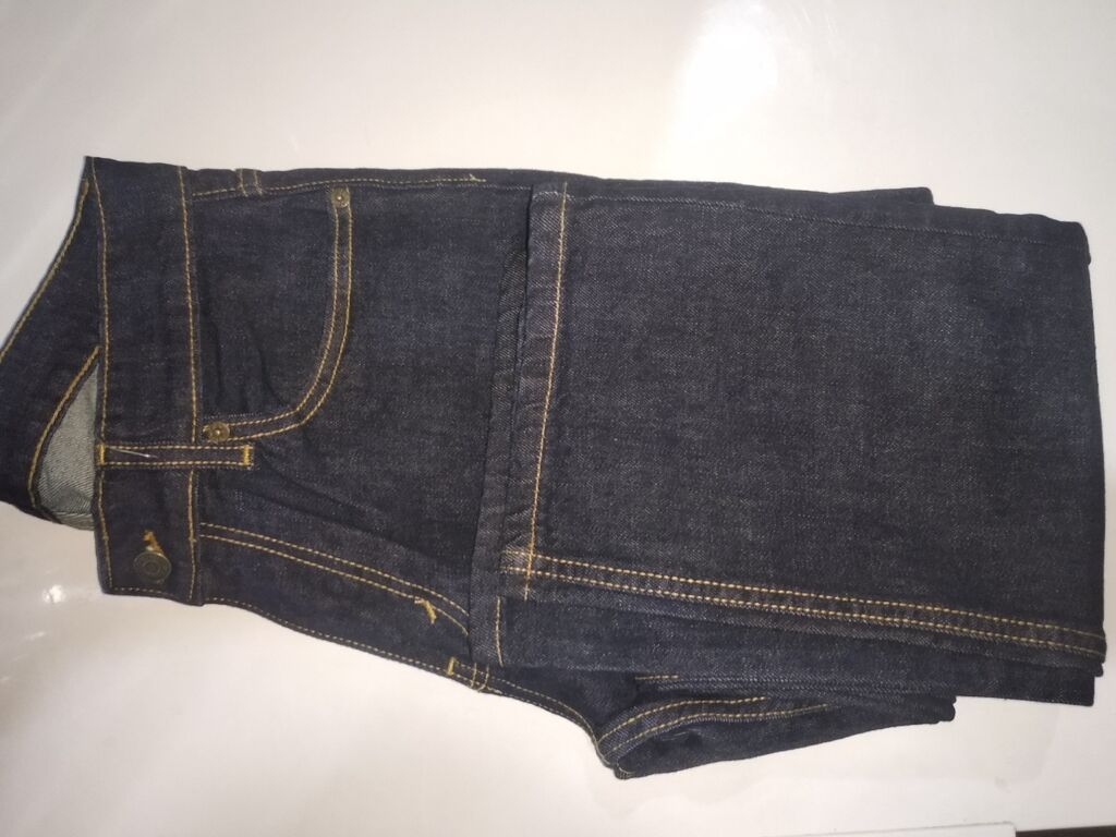 Джинсы levis стильные расцветки посатка отлично,тонкие и: фото 5