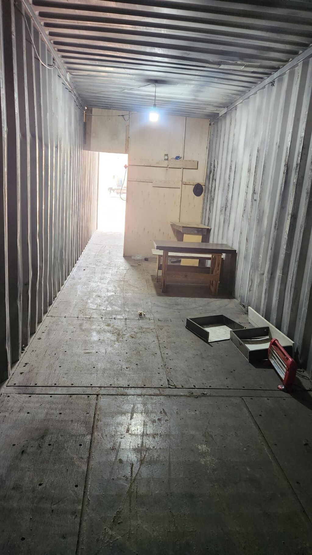 🚛 TIR SERVİSİ SATILIR – LÖKBATAN YOLU, SƏDƏRƏK BAZARININ QARŞISI – 8
