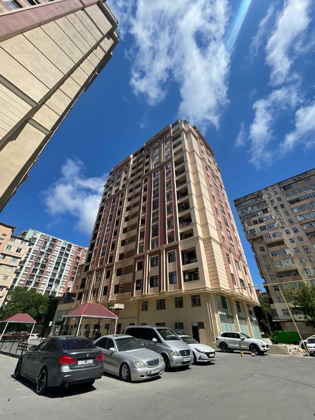 3 otaqlı, Yeni tikili, 70 kv. m