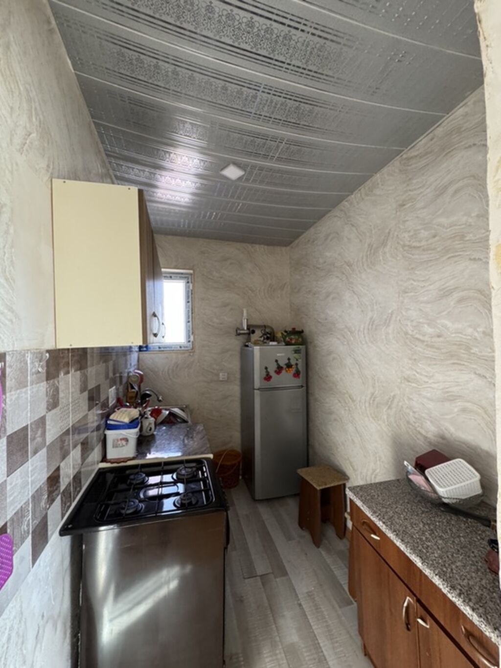 Xırdalanda 1 otaqlı köhnə tikili mənzil satılır, 60 m², 26 000 AZN, şəkil 2 / 5