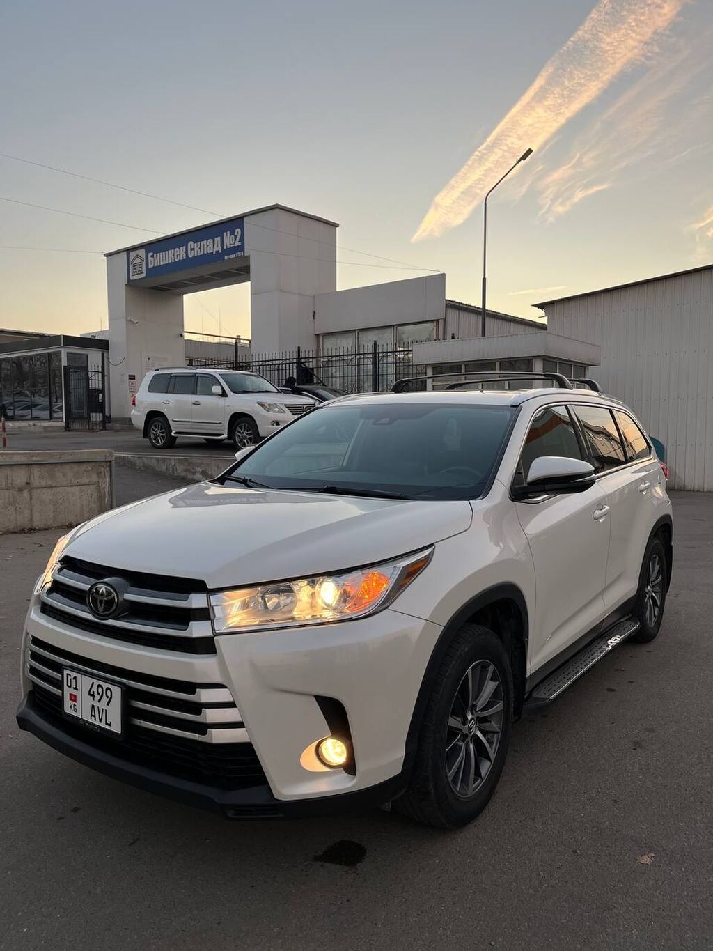Toyota Highlander: 2019 г., 3.5 л, Автомат, Бензин, Кроссовер: фото 2