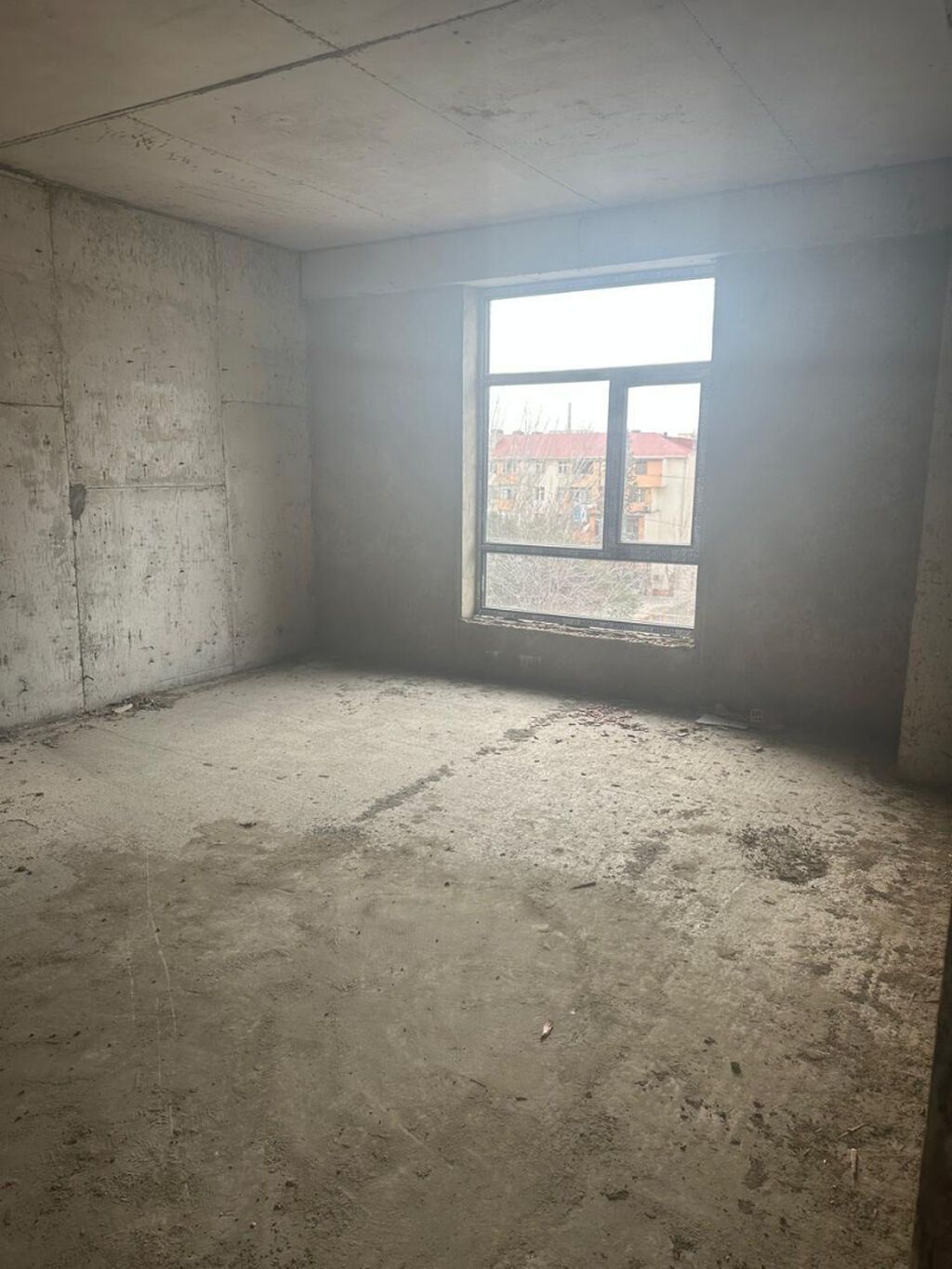 3 otaqlı, Yeni tikili, 143 kv. m