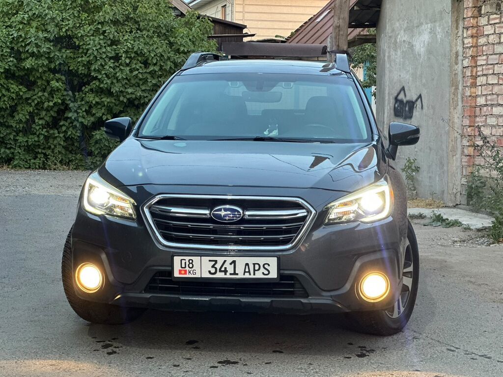 Subaru Outback: 2018 г., 2.5 л, Вариатор, Бензин, Универсал: фото 2