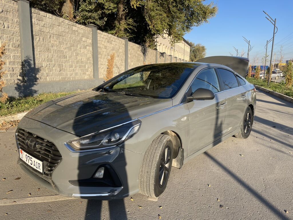 Hyundai Sonata: 2019 г., Автомат, Бензин, Седан: фото 2