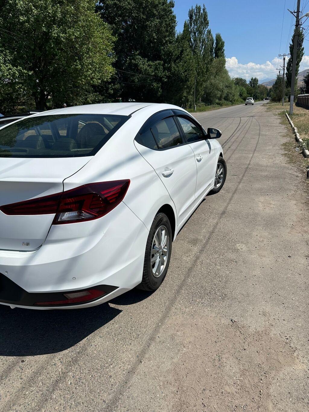 Hyundai Avante: 2019 г., 1.6 л, Автомат, Бензин, Седан: фото 4