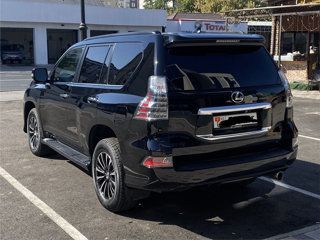 Lexus GX: 2020 г., 4.6 л, Автомат, Бензин, Внедорожник: фото 3