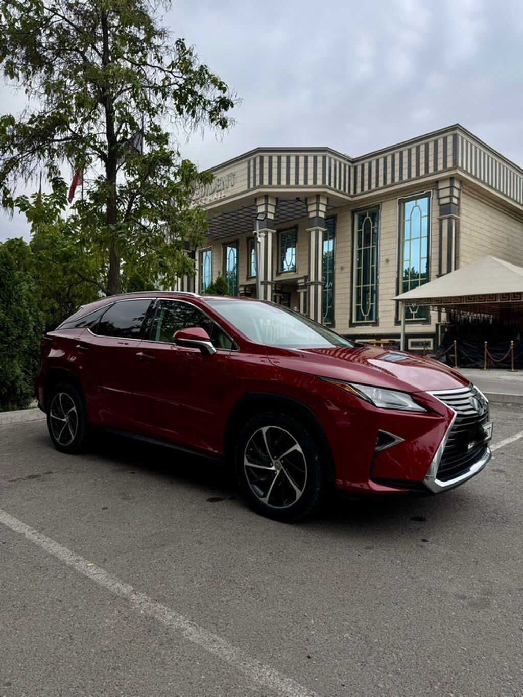 Lexus RX: 2017 г., Автомат, Кроссовер: фото 3
